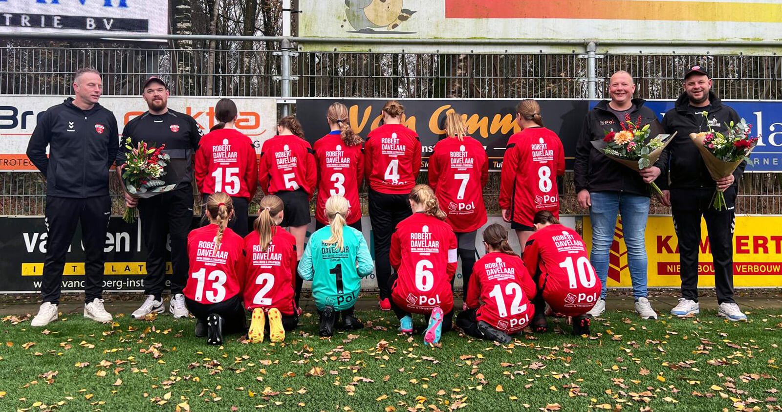 MO13 in het nieuw dankzij drie sponsoren MO13 in het nieuw dankzij drie sponsoren
